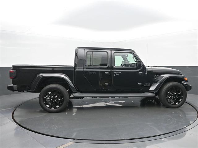 used 2021 Jeep Gladiator car, priced at $33,774