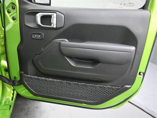 new 2025 Jeep Wrangler car, priced at $51,627