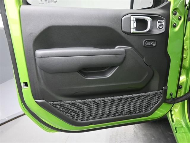 new 2025 Jeep Wrangler car, priced at $51,627