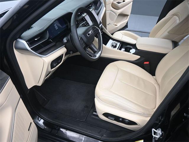 used 2022 Jeep Grand Cherokee car, priced at $31,995