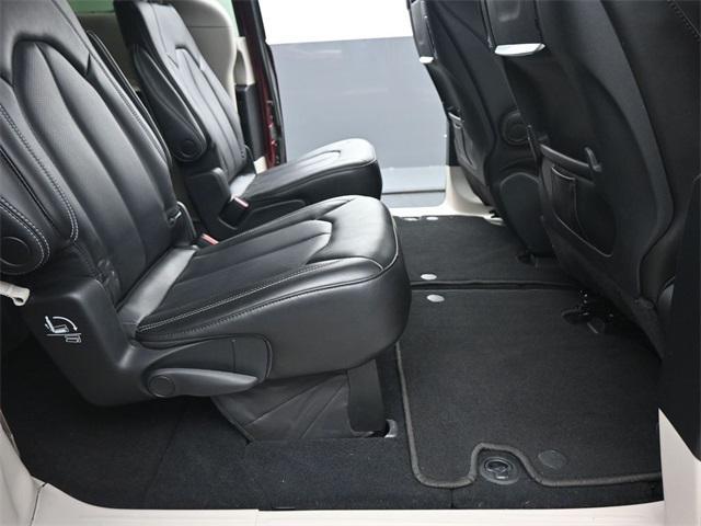 used 2023 Chrysler Pacifica car, priced at $35,490