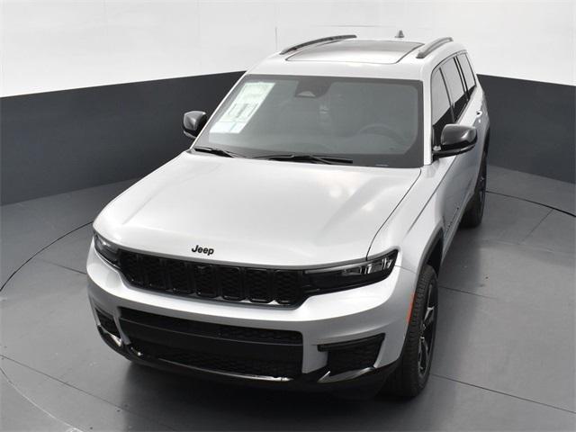 new 2024 Jeep Grand Cherokee L car, priced at $46,955