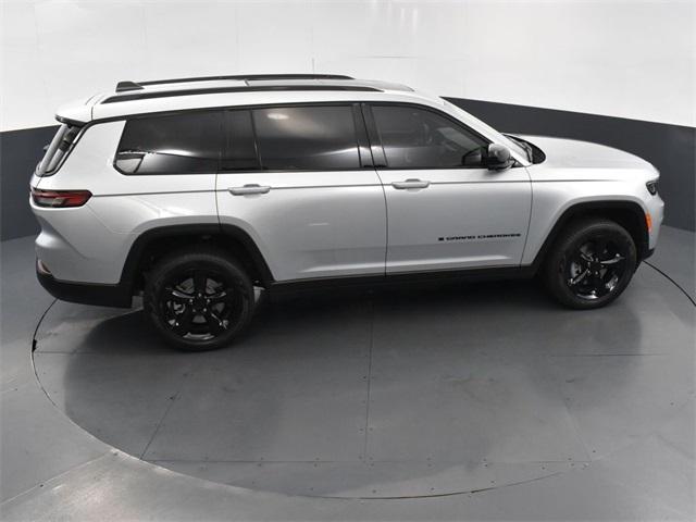 new 2024 Jeep Grand Cherokee L car, priced at $46,955