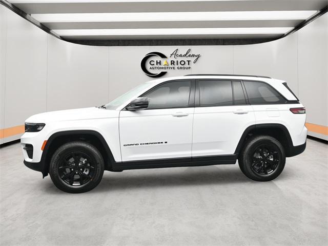 new 2025 Jeep Grand Cherokee car, priced at $42,430