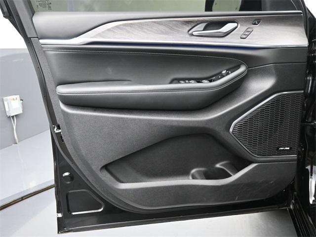 new 2024 Jeep Grand Cherokee L car, priced at $61,638