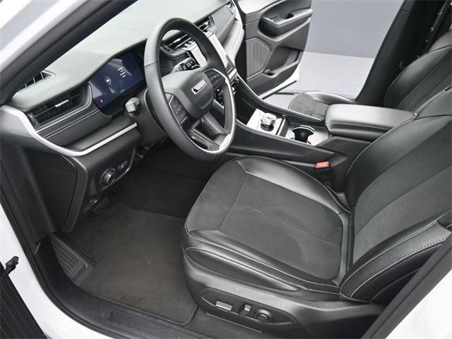 used 2024 Jeep Grand Cherokee L car, priced at $30,543