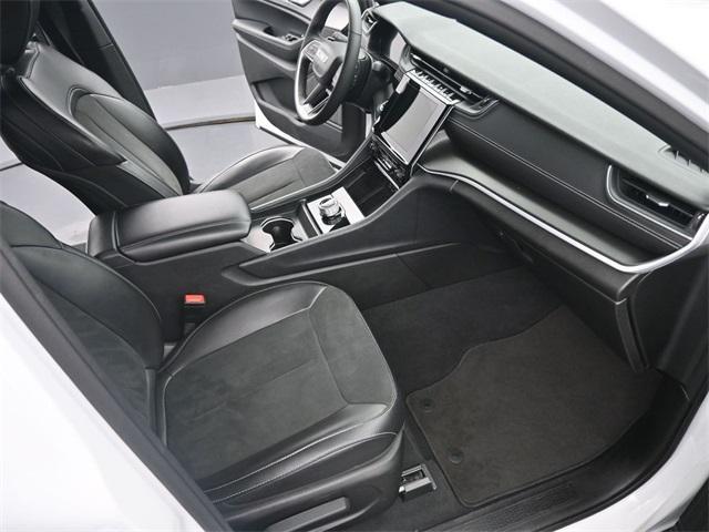 used 2024 Jeep Grand Cherokee L car, priced at $30,543