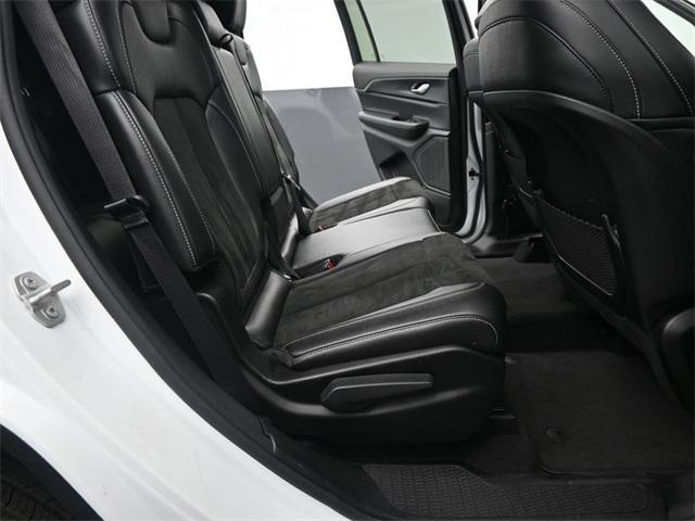 used 2024 Jeep Grand Cherokee L car, priced at $30,543