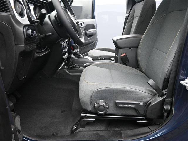 new 2025 Jeep Wrangler car, priced at $44,193