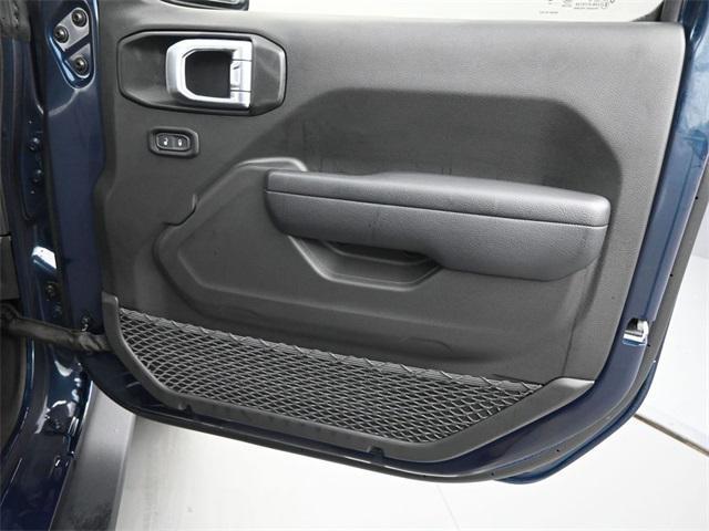 new 2025 Jeep Wrangler car, priced at $44,193