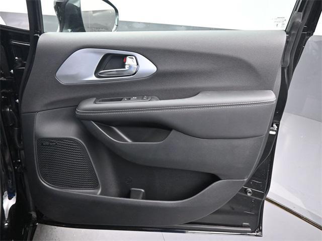 new 2026 Chrysler Pacifica car, priced at $50,121