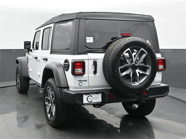new 2025 Jeep Wrangler car, priced at $46,741
