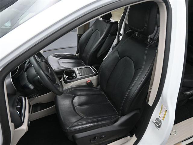 used 2022 Chrysler Pacifica car, priced at $17,995