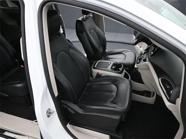 used 2022 Chrysler Pacifica car, priced at $17,995