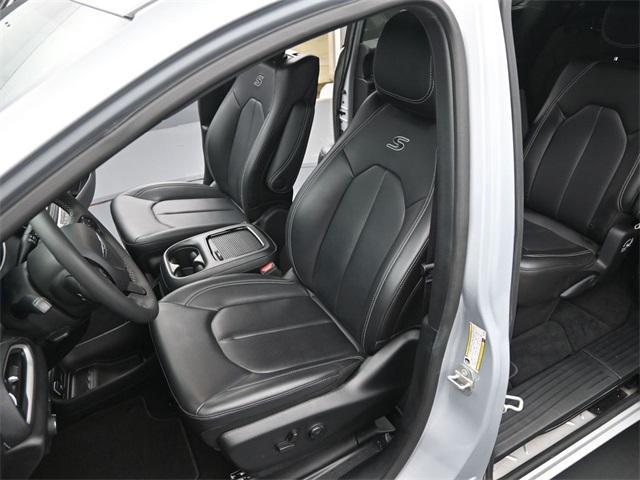 used 2024 Chrysler Pacifica car, priced at $38,995