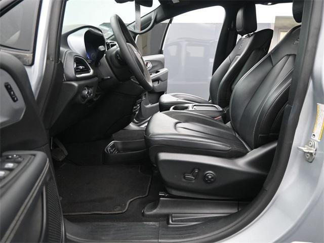 used 2024 Chrysler Pacifica car, priced at $38,995