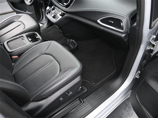 used 2024 Chrysler Pacifica car, priced at $38,995