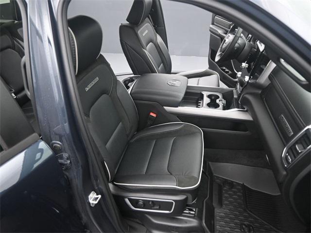 new 2025 Ram 1500 car, priced at $52,377