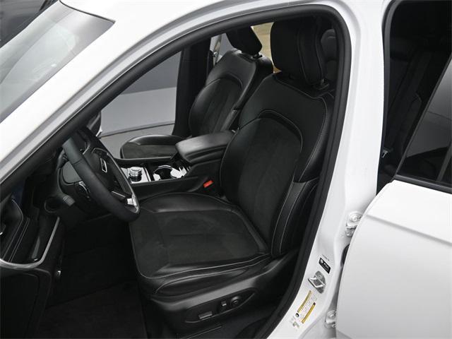 used 2023 Jeep Grand Cherokee car, priced at $33,995