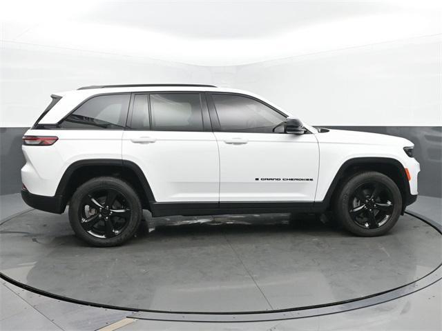 used 2023 Jeep Grand Cherokee car, priced at $33,995
