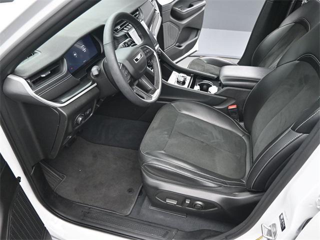 used 2023 Jeep Grand Cherokee car, priced at $33,995