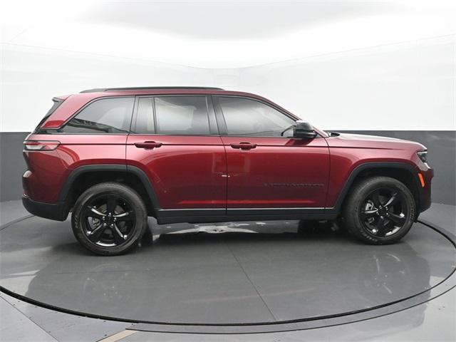 used 2023 Jeep Grand Cherokee car, priced at $35,995