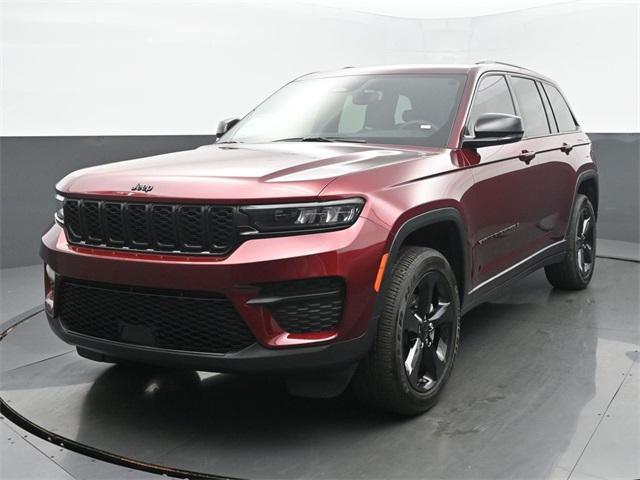 used 2023 Jeep Grand Cherokee car, priced at $35,995