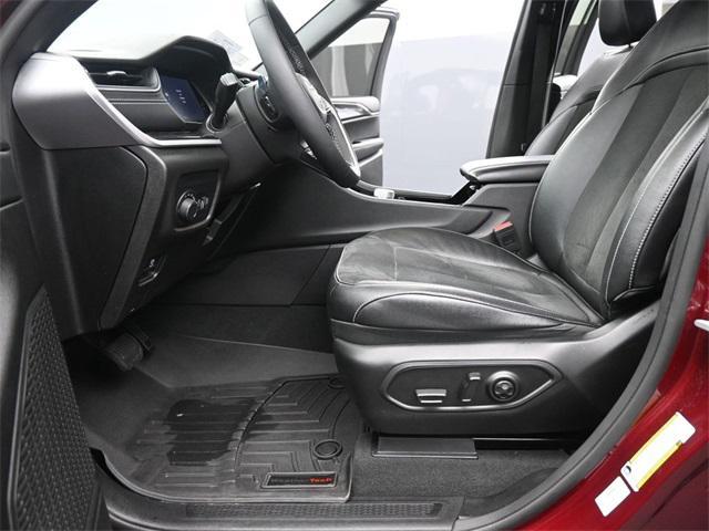 used 2023 Jeep Grand Cherokee car, priced at $35,995
