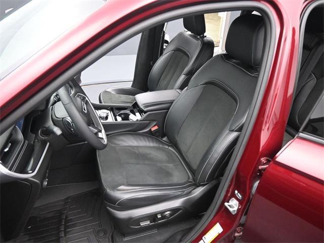 used 2023 Jeep Grand Cherokee car, priced at $35,995