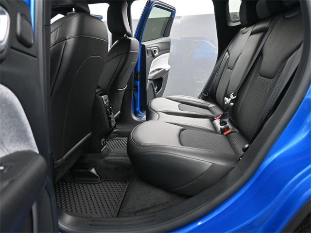 new 2025 Jeep Compass car, priced at $37,388
