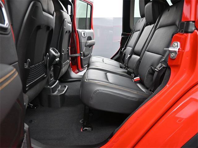 new 2025 Jeep Wrangler car, priced at $51,574