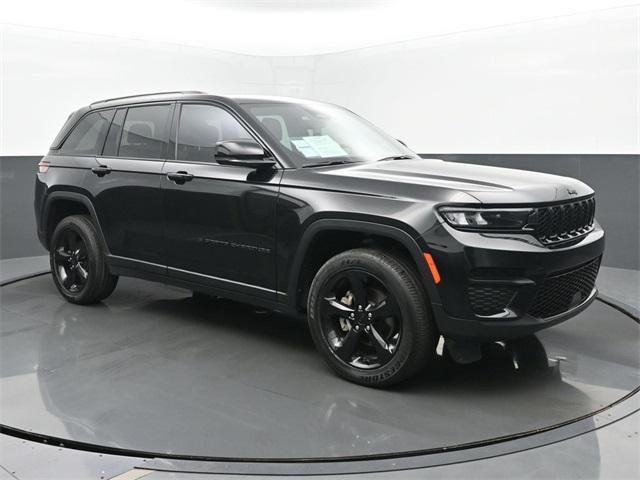 used 2023 Jeep Grand Cherokee car, priced at $33,995
