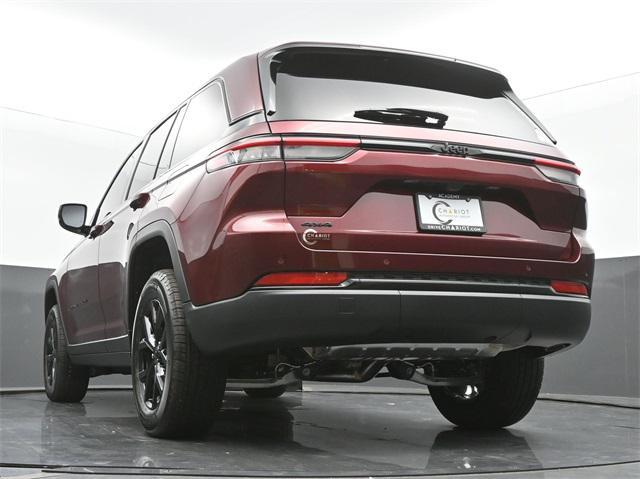 new 2025 Jeep Grand Cherokee car, priced at $41,393