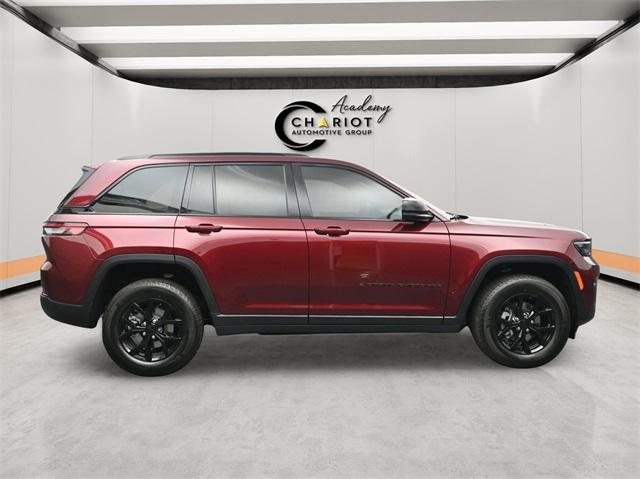 new 2025 Jeep Grand Cherokee car, priced at $41,393