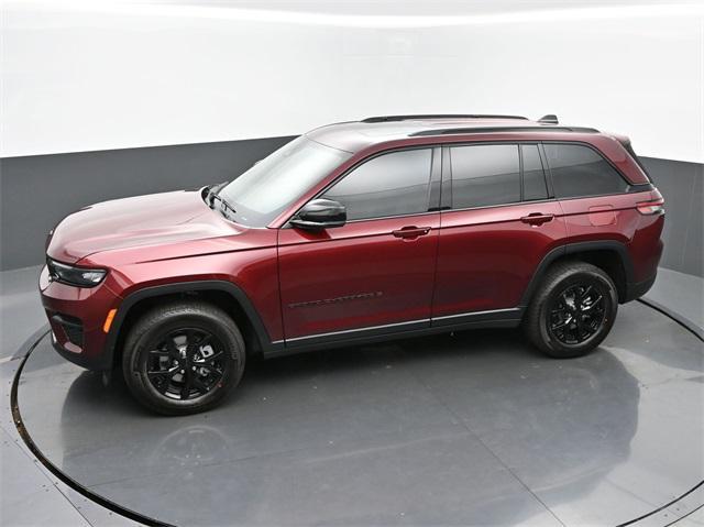 new 2025 Jeep Grand Cherokee car, priced at $41,393