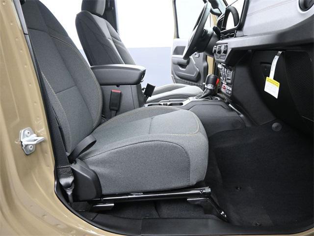 new 2025 Jeep Wrangler car, priced at $54,364