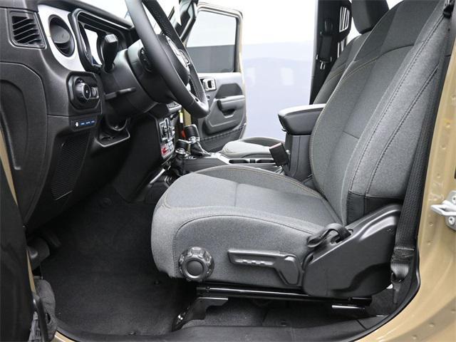 new 2025 Jeep Wrangler car, priced at $54,364
