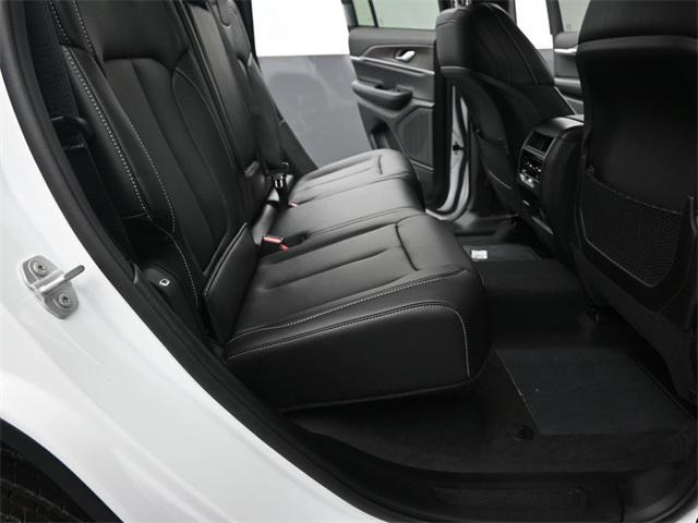 new 2025 Jeep Grand Cherokee car, priced at $46,241