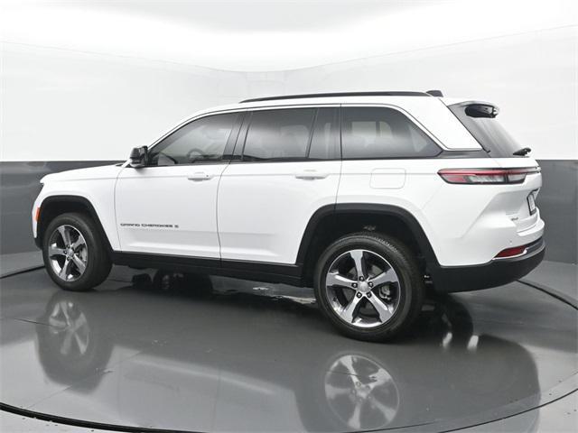 new 2025 Jeep Grand Cherokee car, priced at $46,241