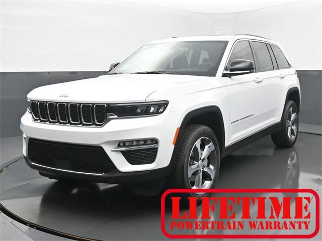 new 2025 Jeep Grand Cherokee car, priced at $46,636