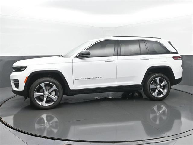 new 2025 Jeep Grand Cherokee car, priced at $46,241