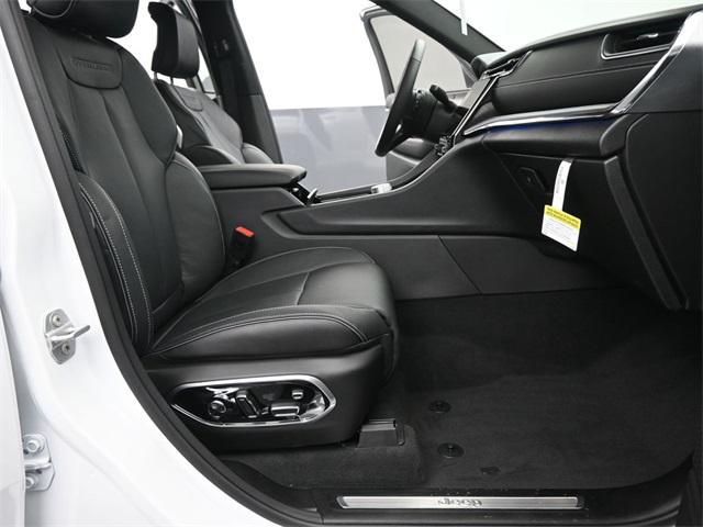 new 2025 Jeep Grand Cherokee car, priced at $58,121