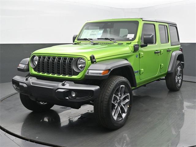 new 2025 Jeep Wrangler car, priced at $52,670