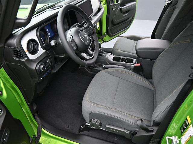new 2025 Jeep Wrangler car, priced at $52,670