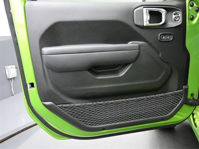 new 2025 Jeep Wrangler car, priced at $52,670