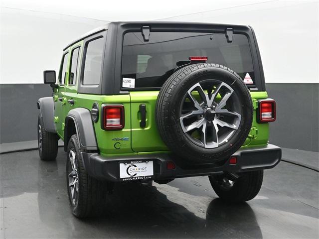 new 2025 Jeep Wrangler car, priced at $52,670