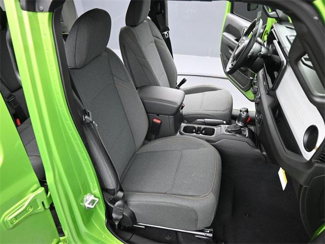 new 2025 Jeep Wrangler car, priced at $52,670