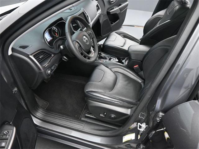 used 2022 Jeep Cherokee car, priced at $16,995