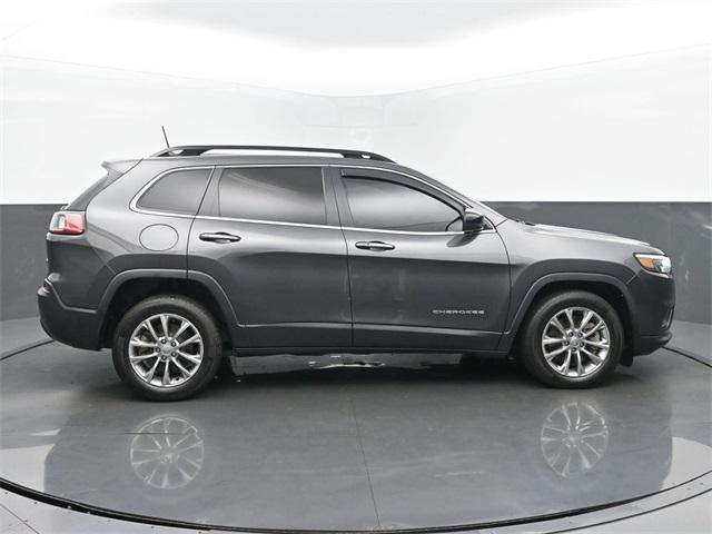 used 2022 Jeep Cherokee car, priced at $16,995