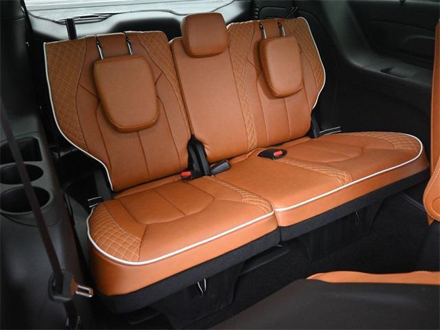 new 2025 Chrysler Pacifica car, priced at $55,541